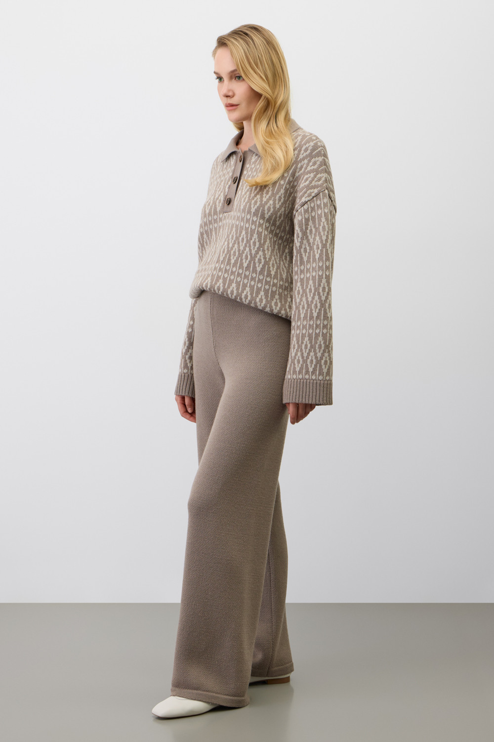 Брюки женские для мам, артикул: ЕВ 452/ш, цвет: коричневый, фото 3