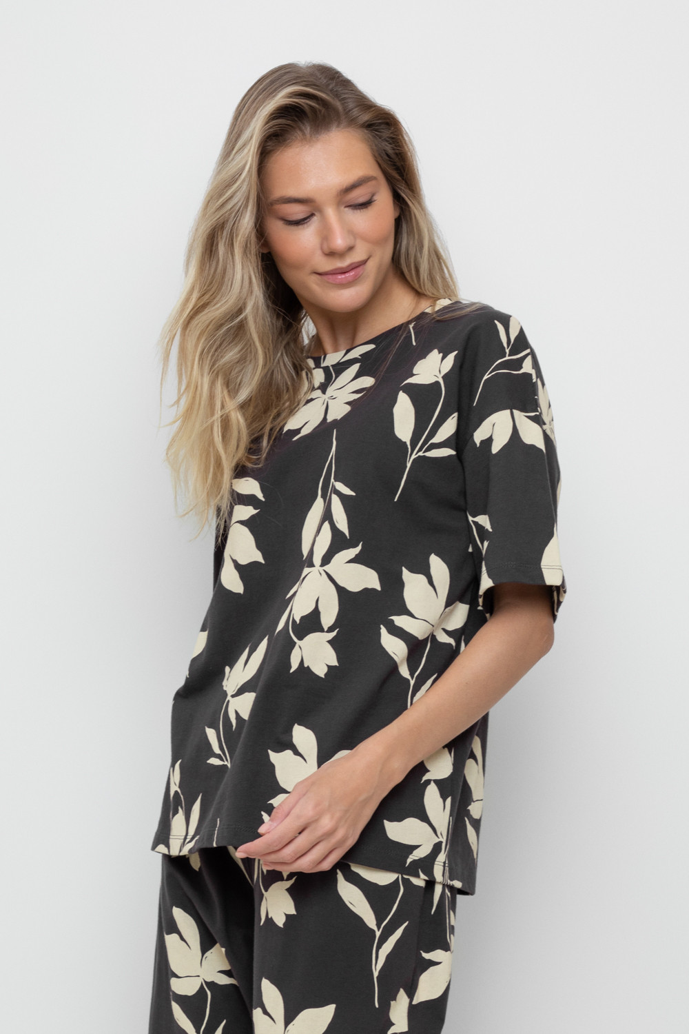 Футболки женские для мам, артикул: ЕВТ 3184, цвет: черный3, фото 3