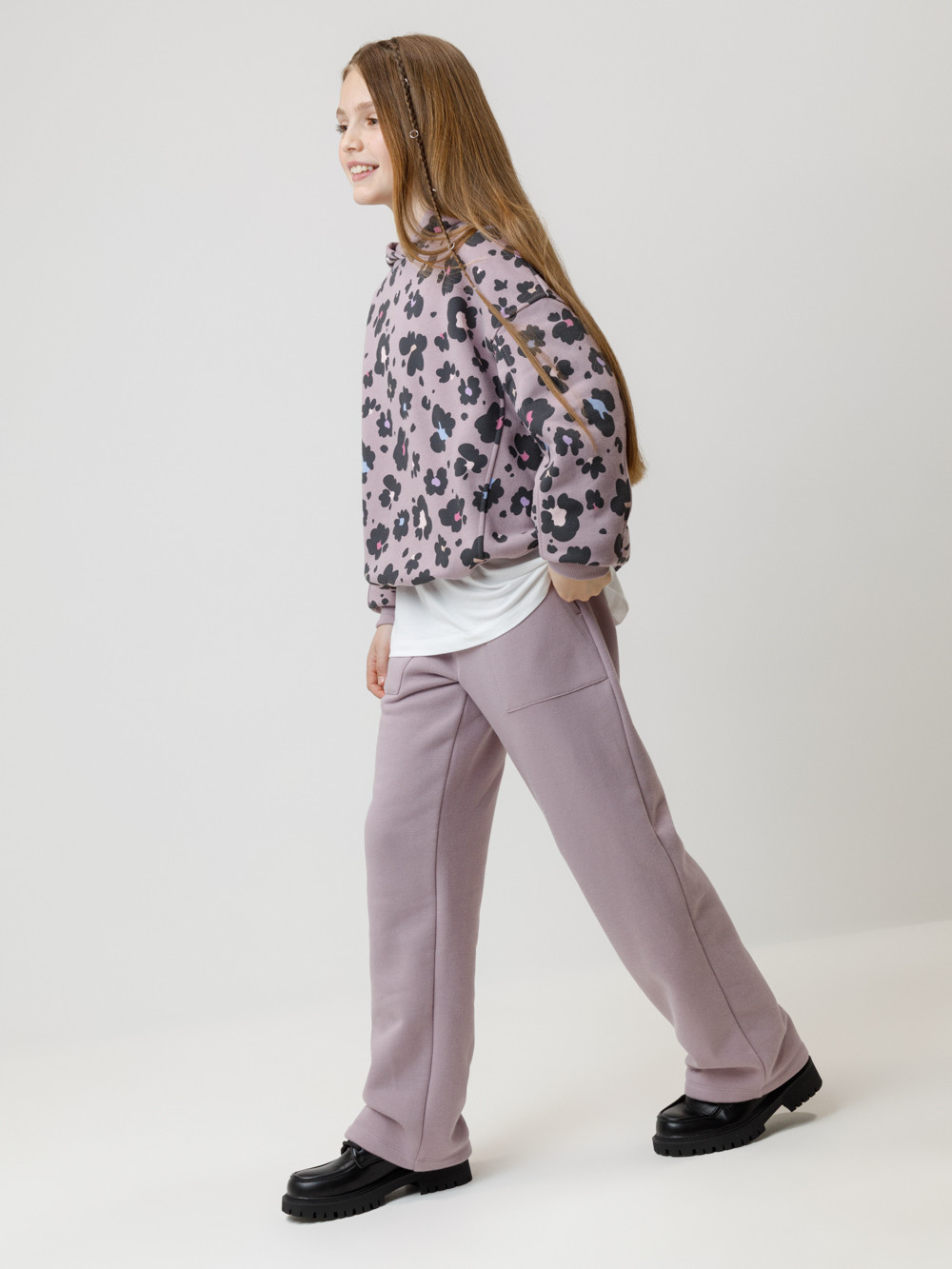 Брюки для девочки, артикул: КР 400844, цвет: фиолетовый, фото 3