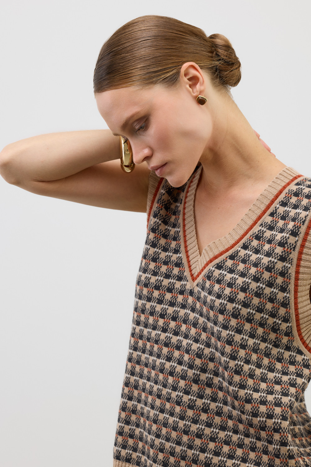 Жилеты женские для мам, артикул: ЕВ 30248/ш, цвет: бежевый, фото 3