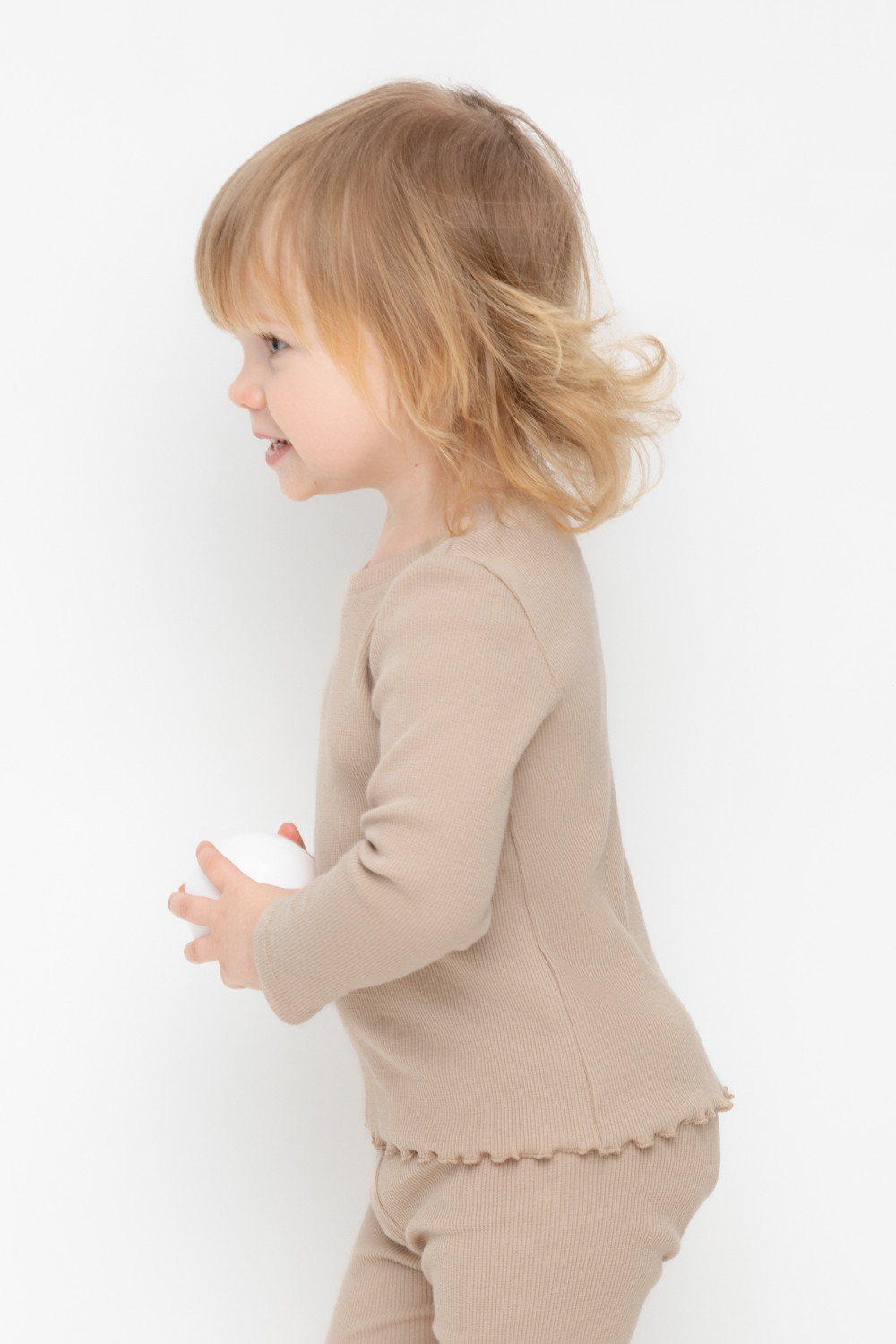 Лонгсливы для девочки, артикул: КР 302550, цвет: бежевый, фото 3