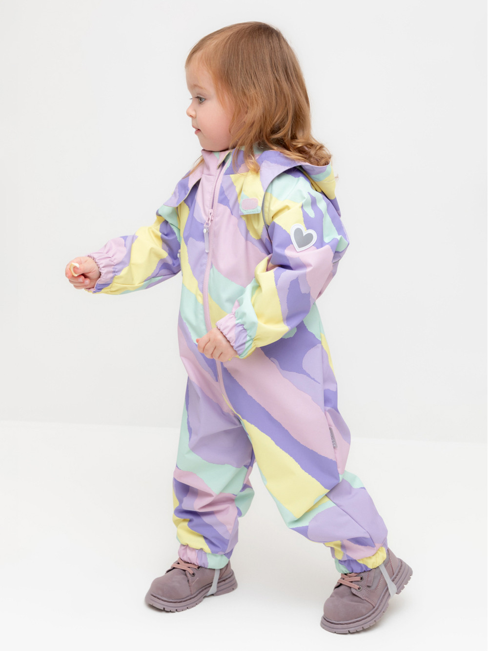 Комбинезоны утепленные для девочки, артикул: ВК 60088/н/17 Ал, цвет: мульти, фото 3