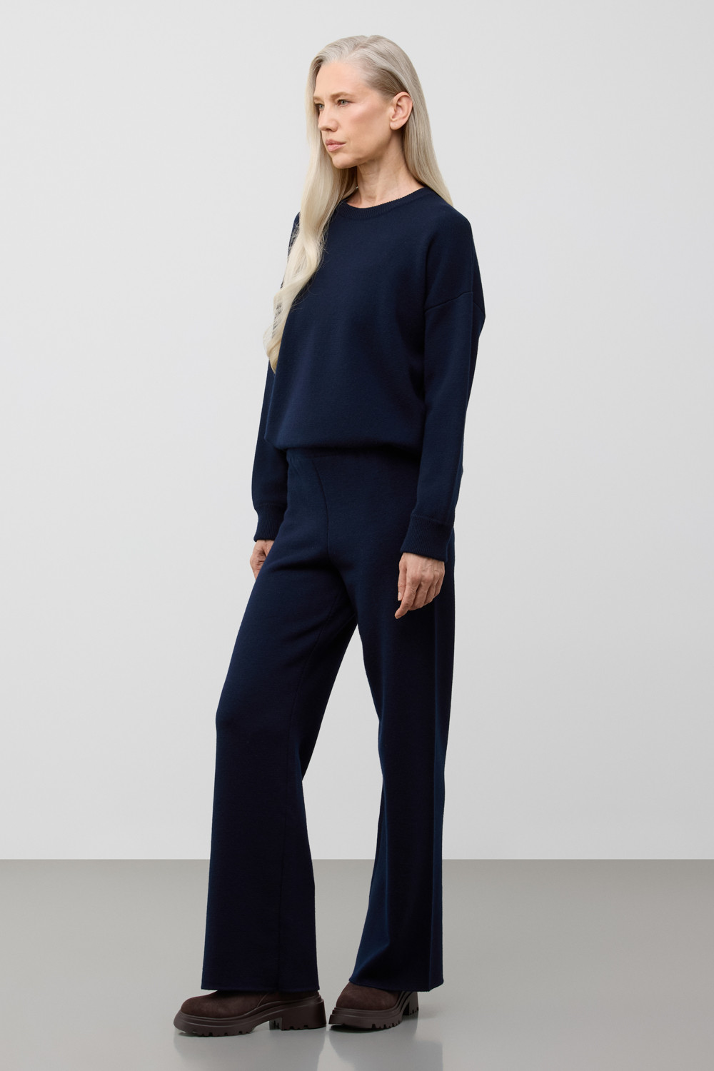 Брюки женские для мам, артикул: ЕВ 440/ш, цвет: синий, фото 3
