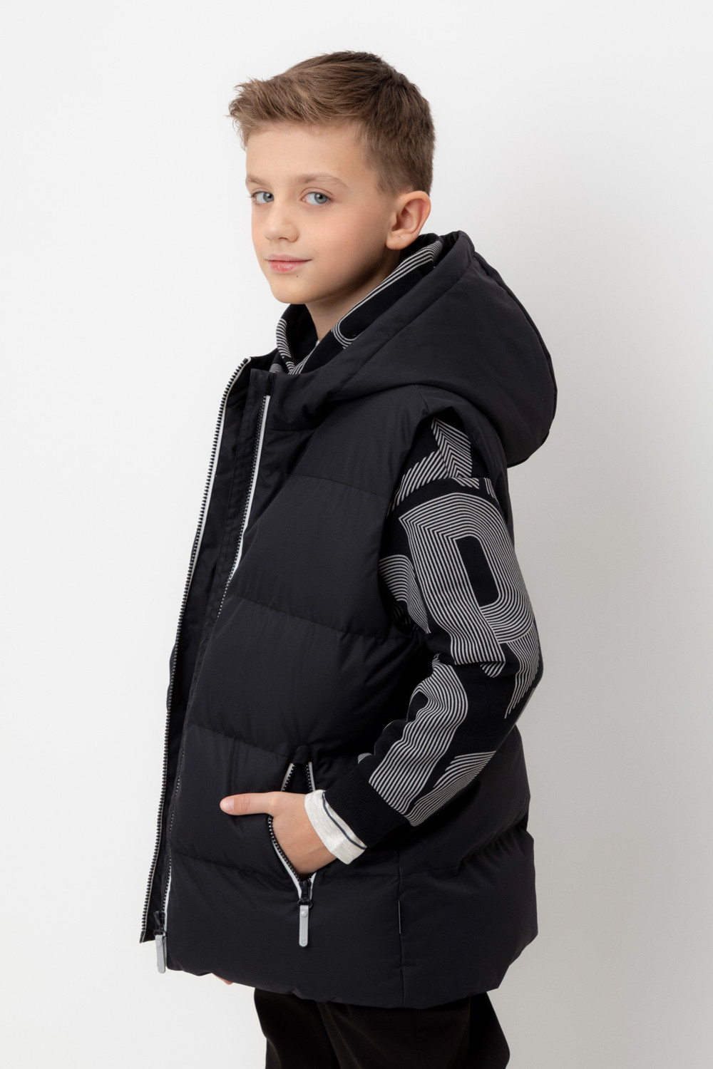 Жилеты для мальчика, артикул: ВК 35018/6 ГР (98-128), цвет: темно-серый, фото 3