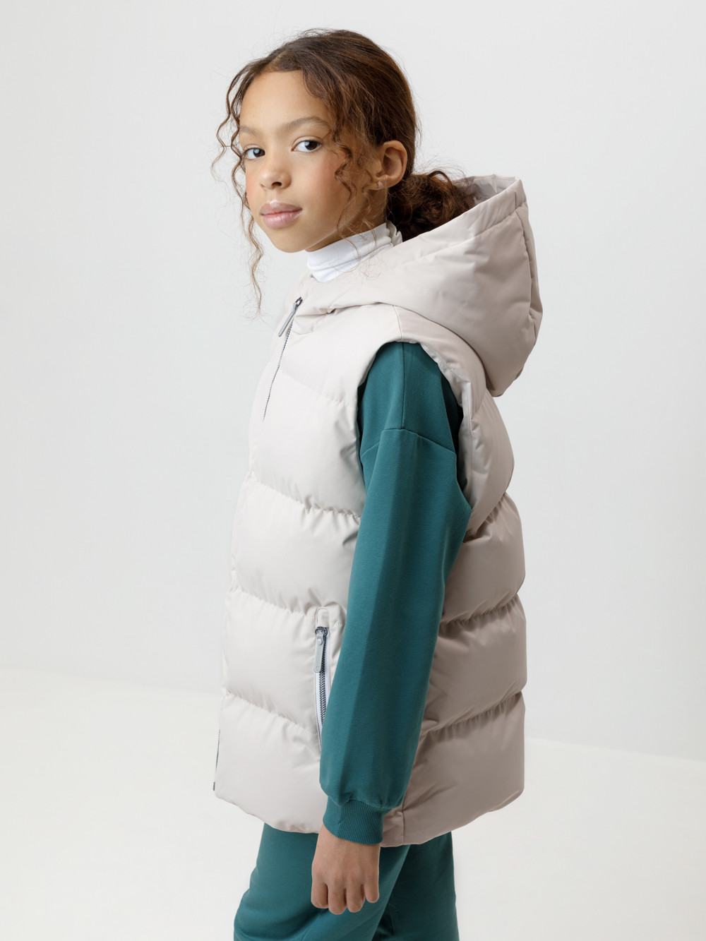 Жилет для девочки, артикул: ВК 35022/3 ГР (98-128), цвет: бежевый, фото 3