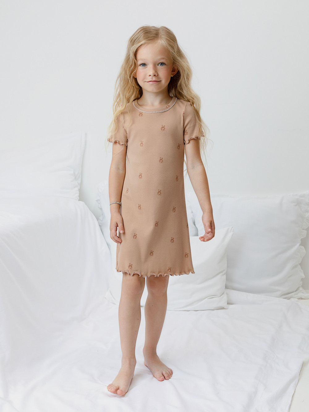 Ночная сорочка для девочки, артикул: К 1180, цвет: бежевый, фото 3