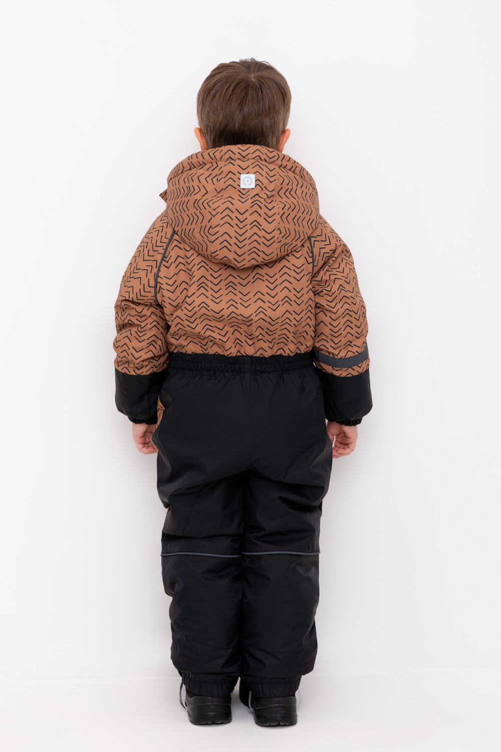 Комбинезоны утепленные для мальчика, артикул: ВК 60100/н/5 ГР, цвет: коричневый, фото 4