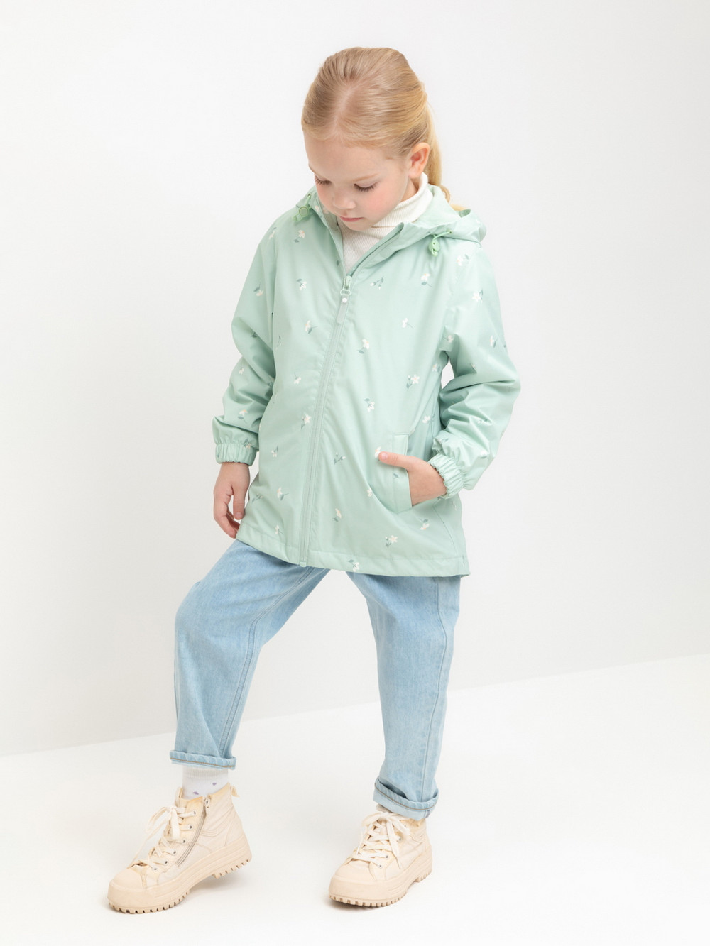 Куртка для девочки, артикул: ВК 32144/н/9 Ал, цвет: зеленый, фото 4