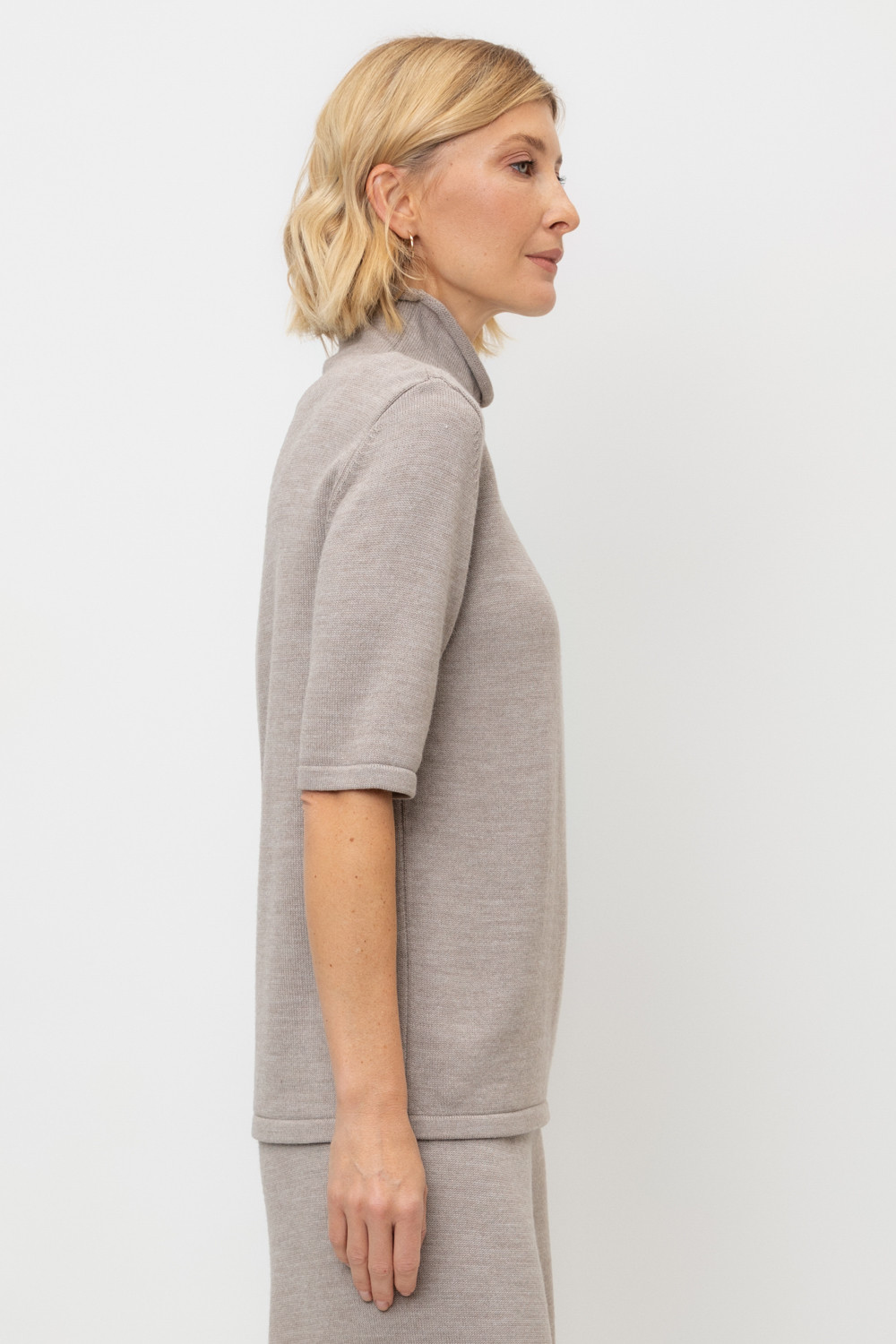 Джемперы женские для мам, артикул: ЕВ 30146/ш, цвет: бежевый, фото 4