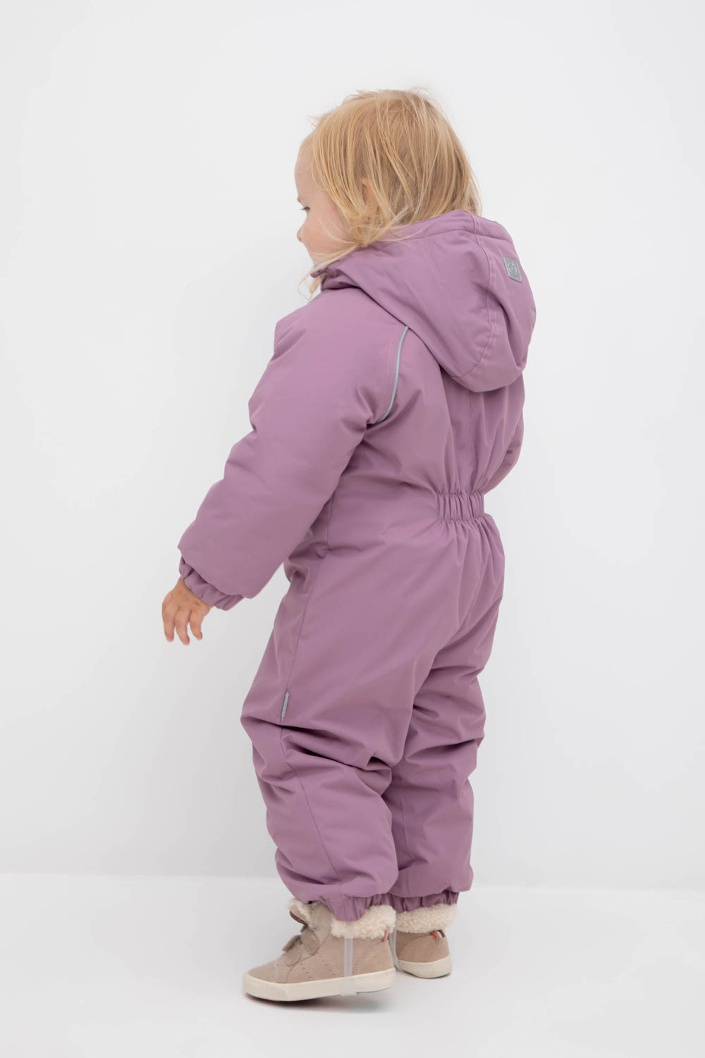 Комбинезоны утепленные для девочки, артикул: ВК 60032/4 УЗГ, цвет: бордовый, фото 4