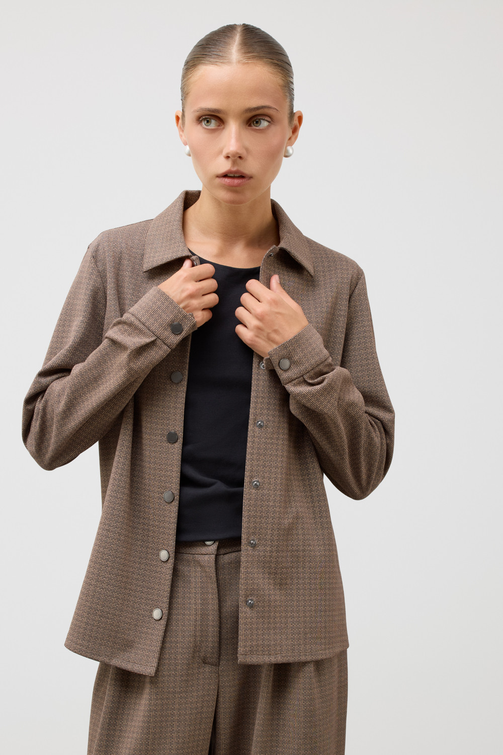 Блузы, рубашки женские для мам, артикул: ЕВТ 3245, цвет: черный3, фото 4