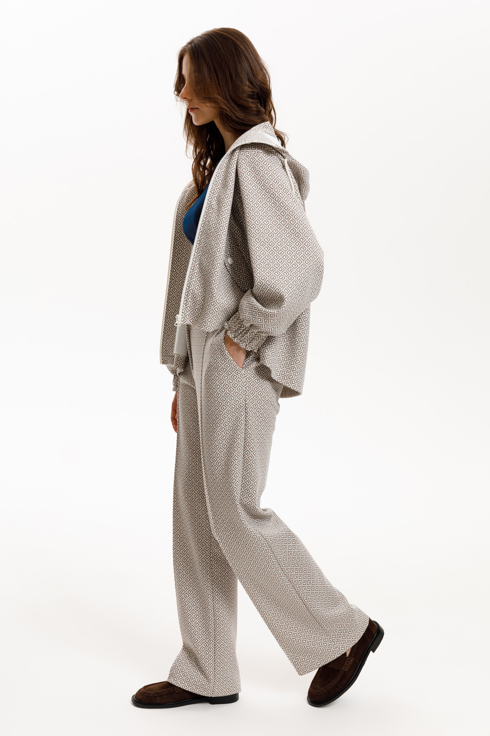 Жакеты, куртки женские для мам, артикул: ЕВТ 3300, цвет: светло-серый5, фото 4