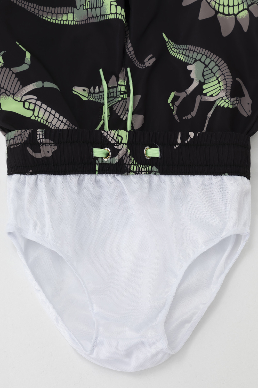 Плавки для мальчика, артикул: ТК 19012/2н ФВ, цвет: темно-серый, фото 4