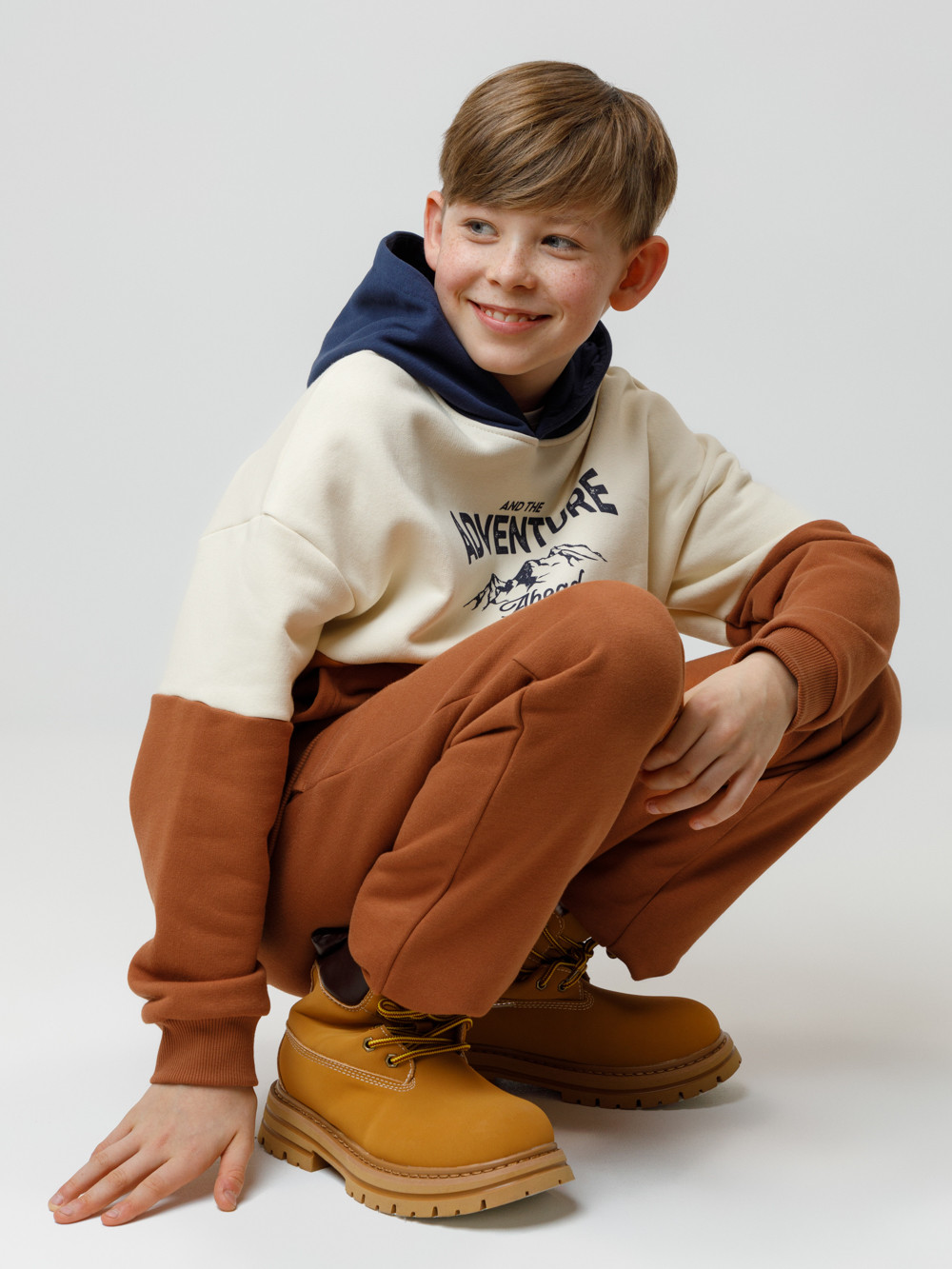 Худи для мальчика, артикул: КР 302214, цвет: коричневый, фото 4