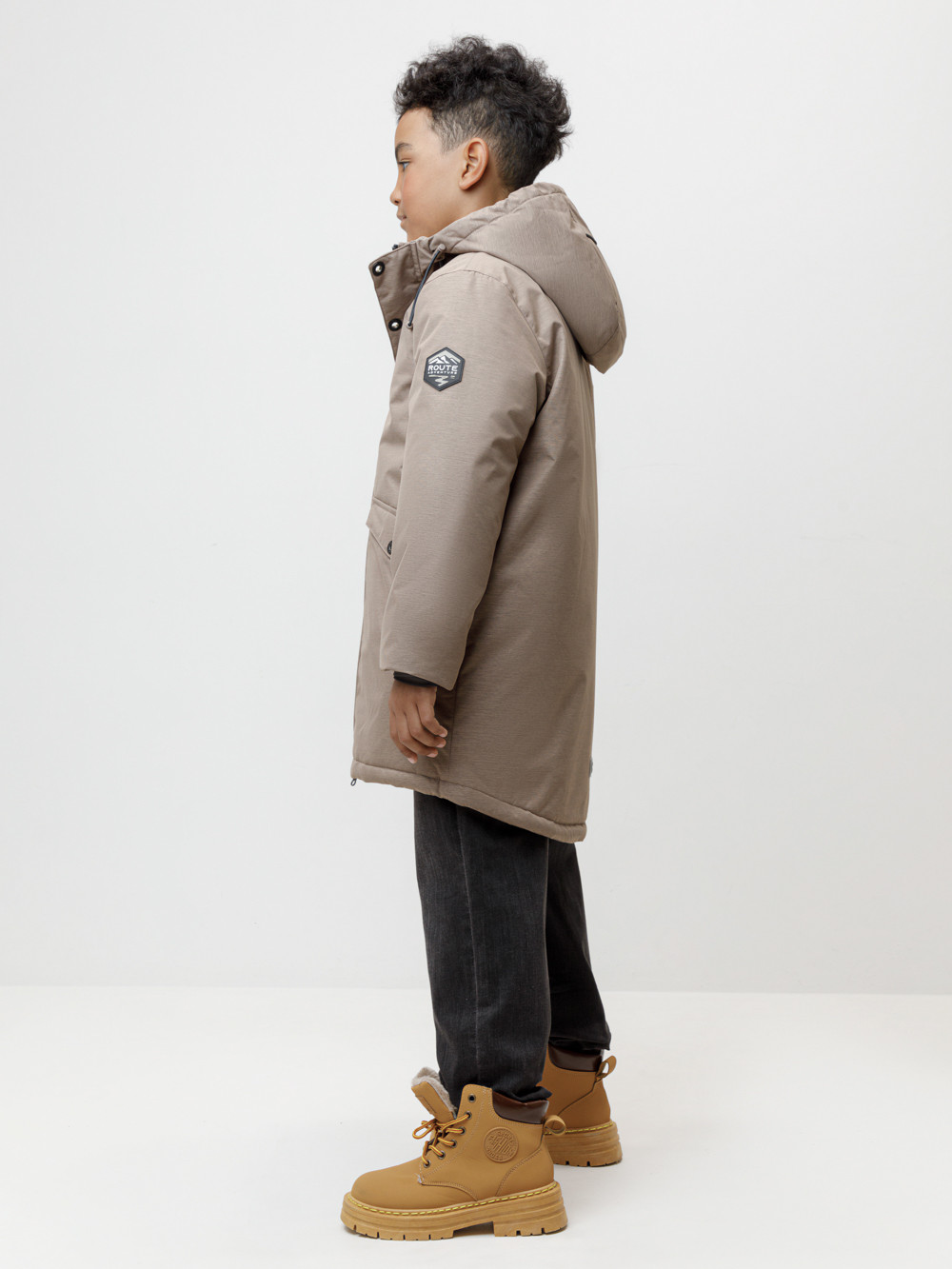 Пальто, плащи для мальчика, артикул: ВК 36097/5 ГР, цвет: коричневый, фото 3