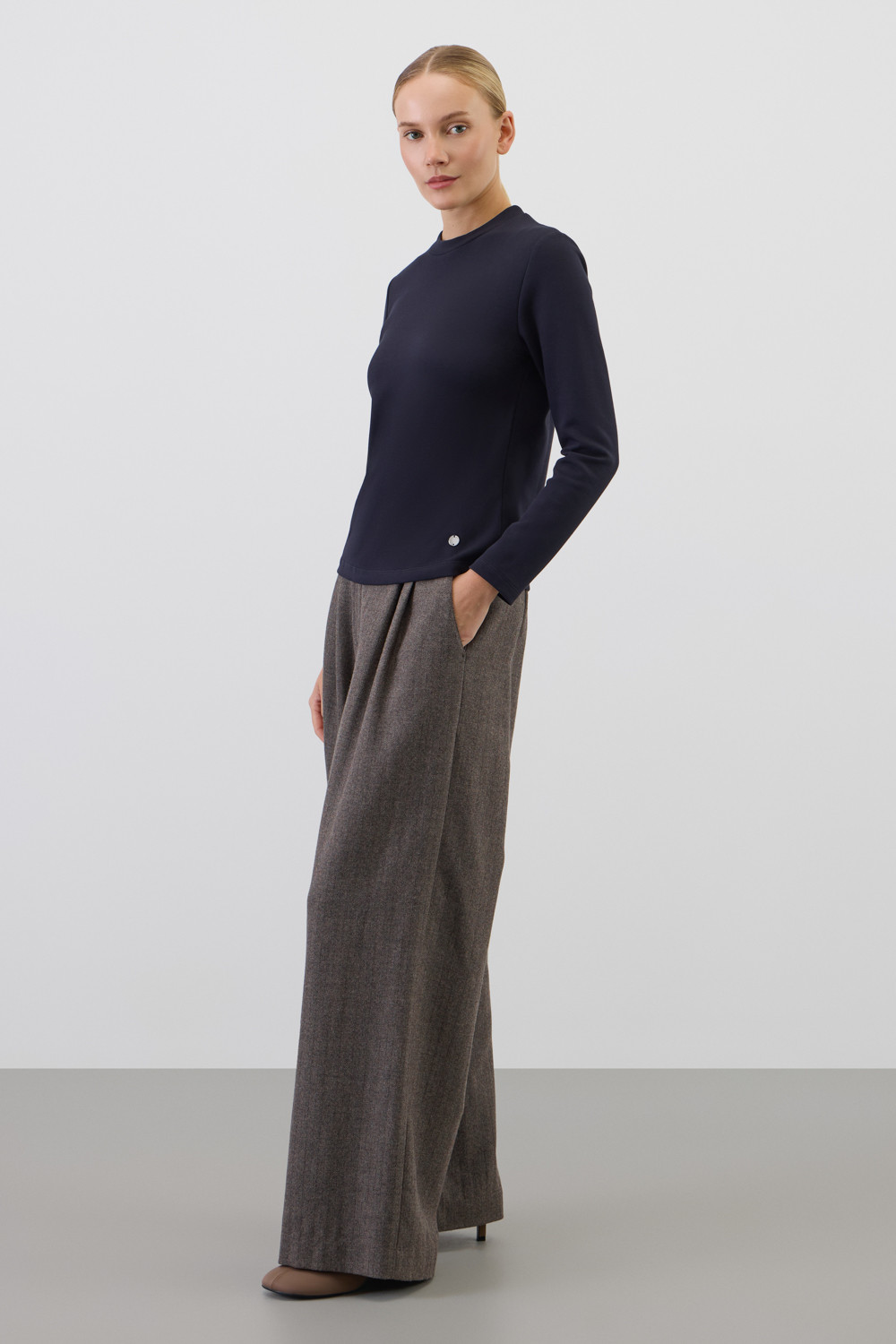 Джемперы женские для мам, артикул: ЕВТ 3345, цвет: синий, фото 4