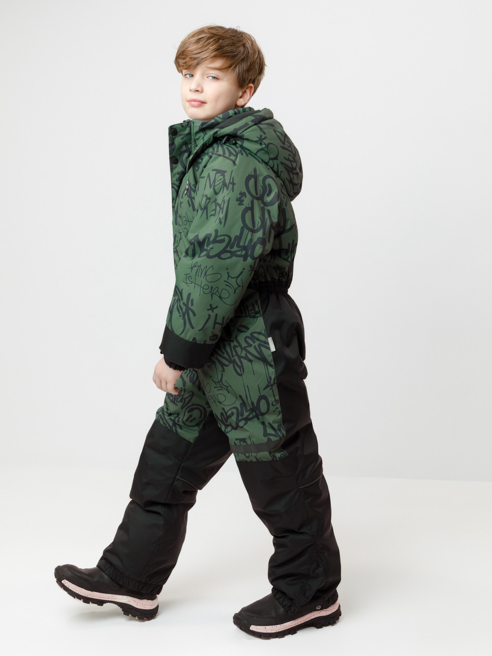 Комбинезоны утепленные для мальчика, артикул: ВК 60100/н/7 ГР, цвет: зеленый, фото 4