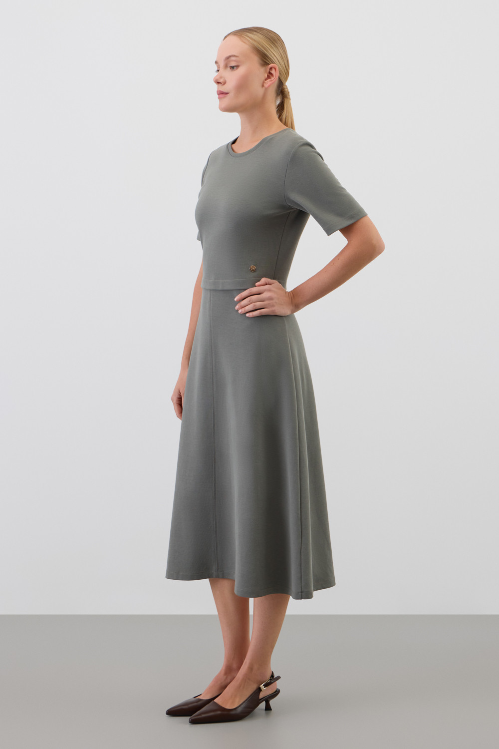 Платья женские для мам, артикул: ЕВТ 5095, цвет: зеленый, фото 4