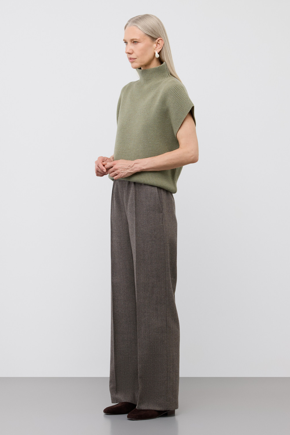 Жилеты женские для мам, артикул: ЕВ 30235/ш, цвет: хаки, фото 4