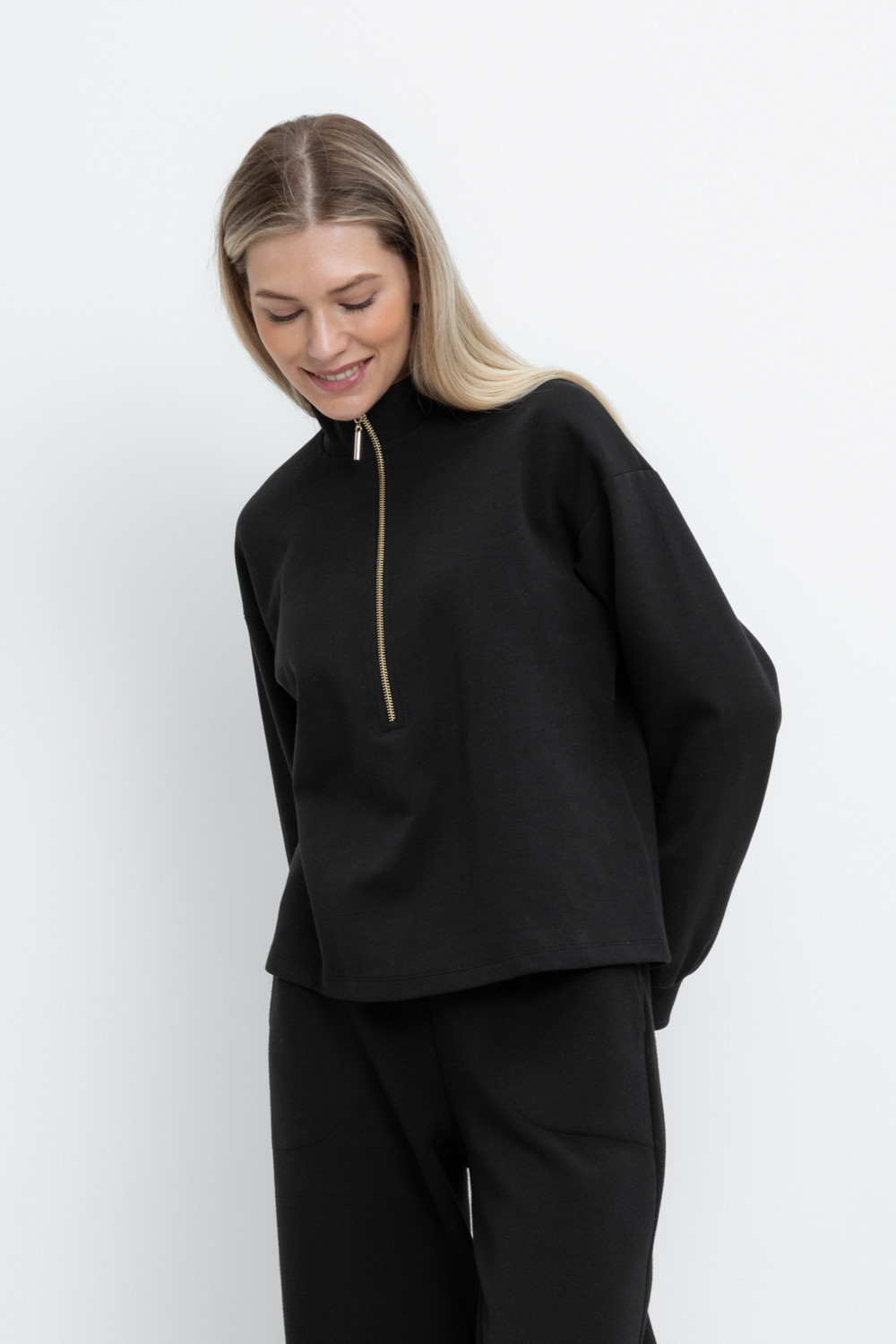 Джемперы женские для мам, артикул: ЕВТ 3257, цвет: черный, фото 4