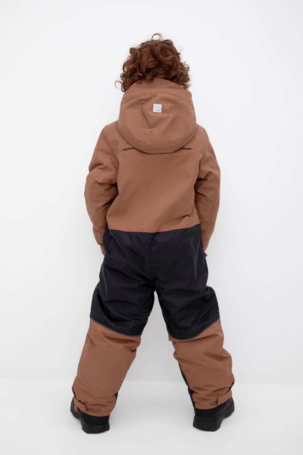 Комбинезоны утепленные для мальчика, артикул: ВК 60101/3 УЗГ (122-158), цвет: коричневый, фото 4