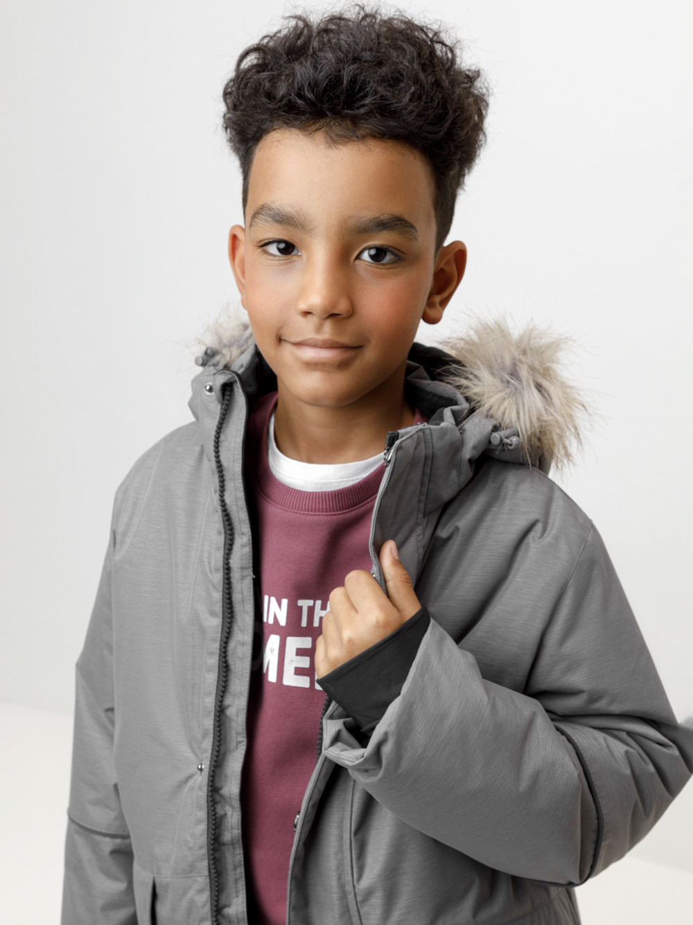 Куртки для мальчика, артикул: ВК 36100/3 ГР, цвет: темно-серый, фото 3