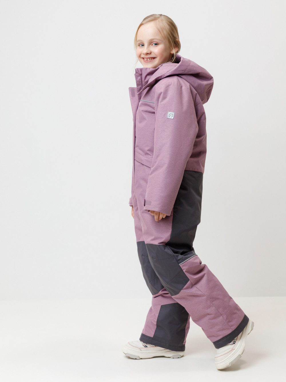 Комбинезоны утепленные для девочки, артикул: ВК 60129/2 ГР (128-158), цвет: бордовый, фото 4