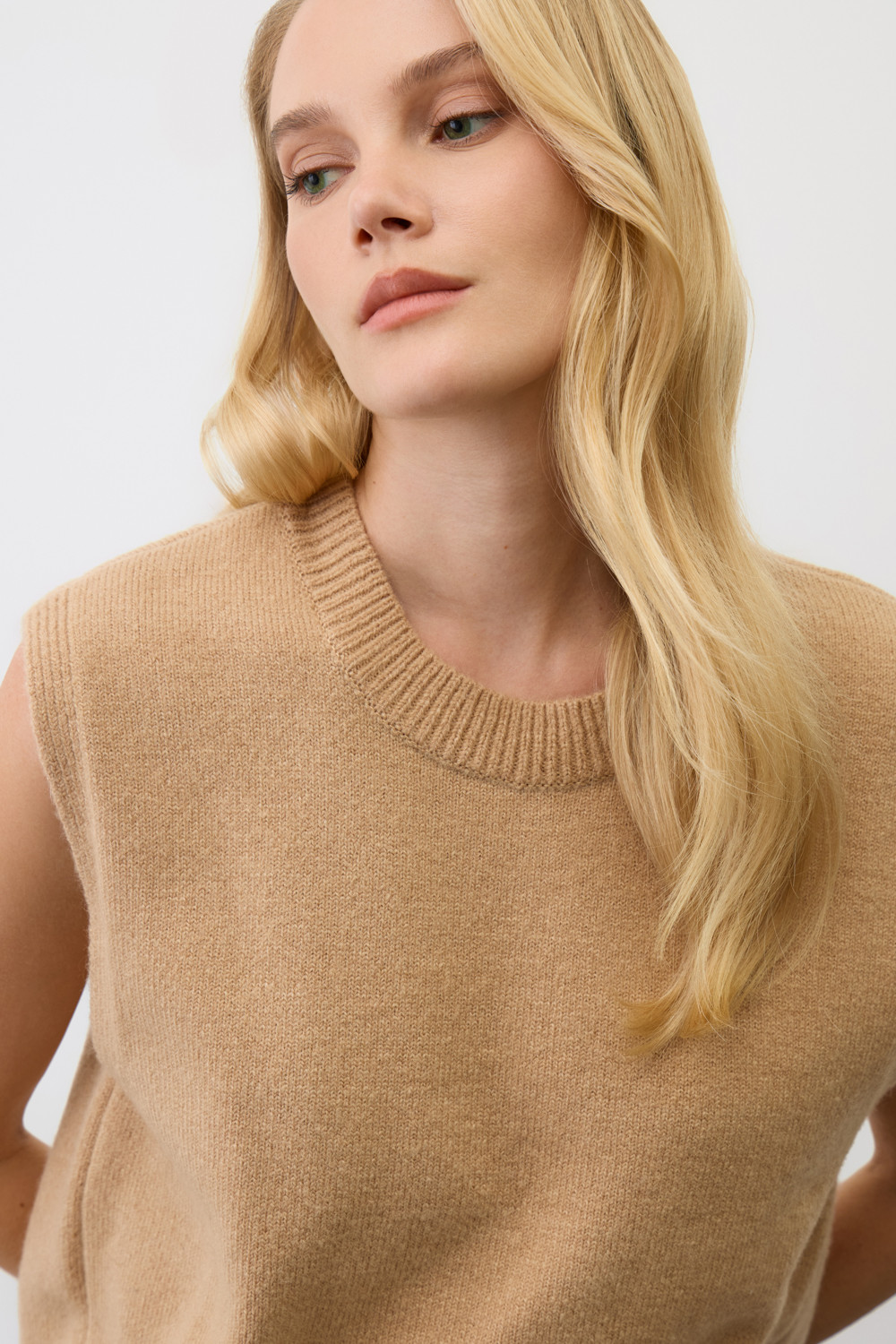 Жилеты женские для мам, артикул: ЕВ 30263/ш, цвет: бежевый, фото 5