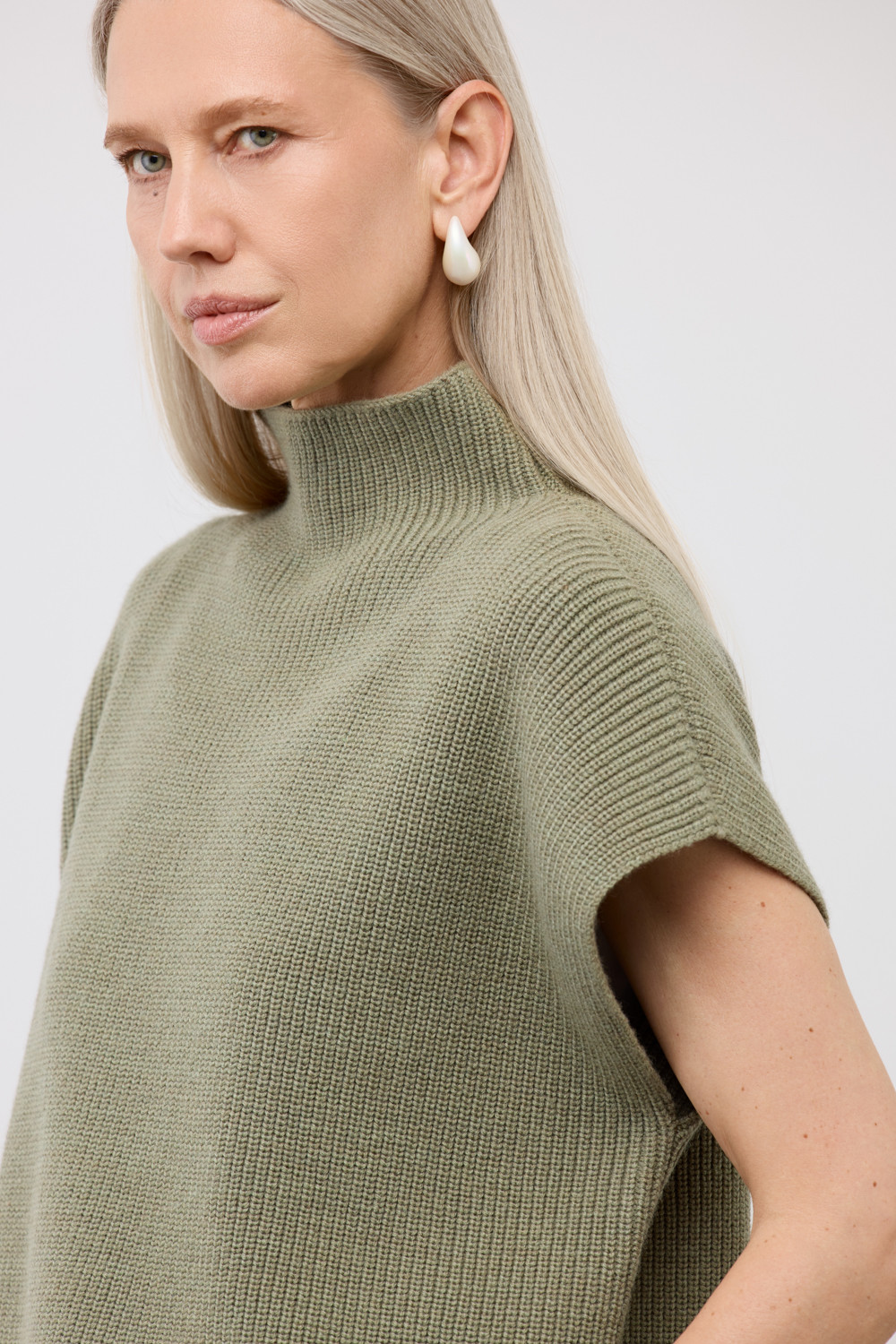 Жилеты женские для мам, артикул: ЕВ 30235/ш, цвет: хаки, фото 5