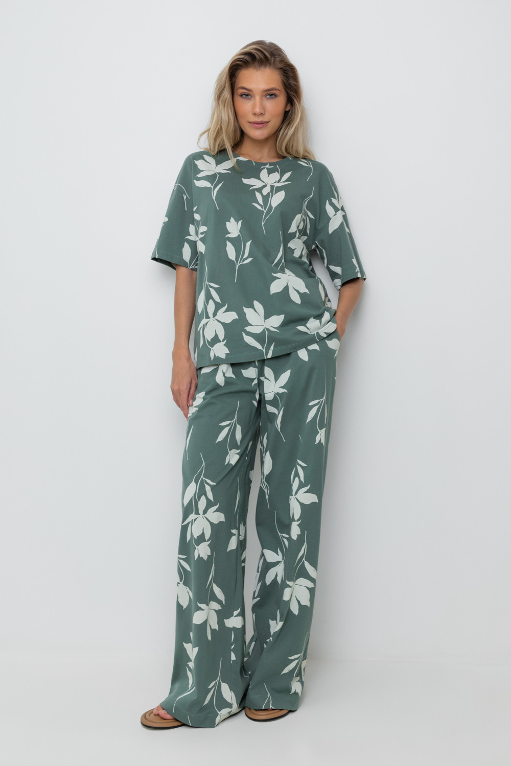 Брюки женские для мам, артикул: ЕВТ 4069, цвет: зеленый, фото 5