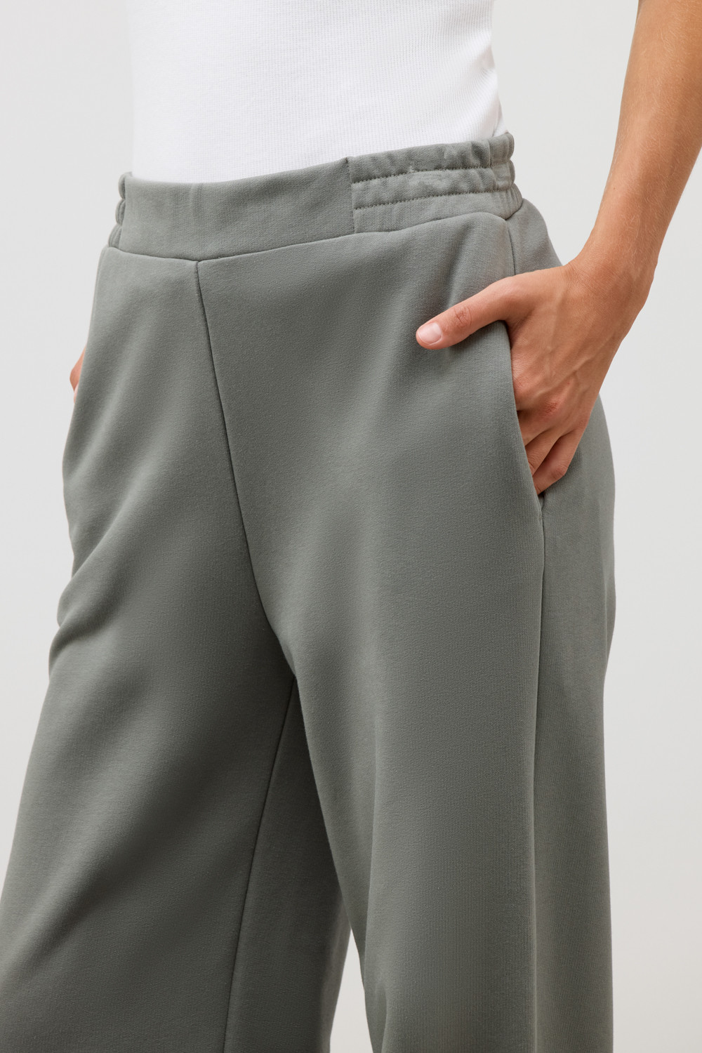 Брюки женские для мам, артикул: ЕВТ 4161, цвет: зеленый, фото 5