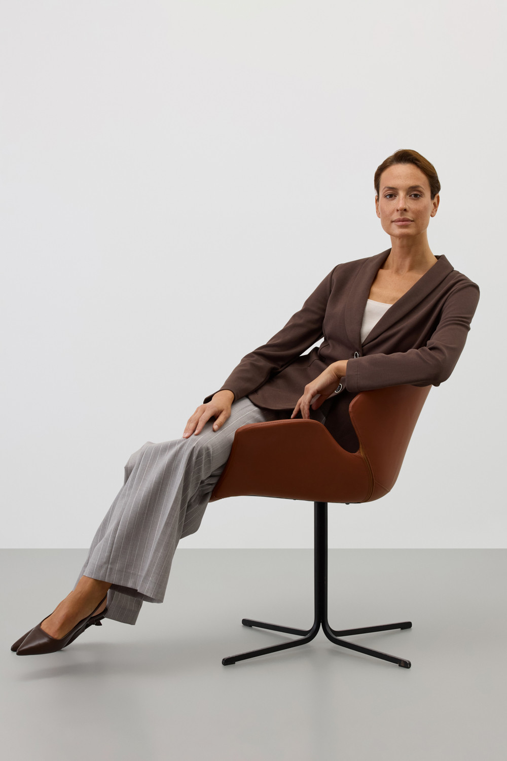 Жакеты, куртки женские для мам, артикул: ЕВТ 3349, цвет: коричневый, фото 6