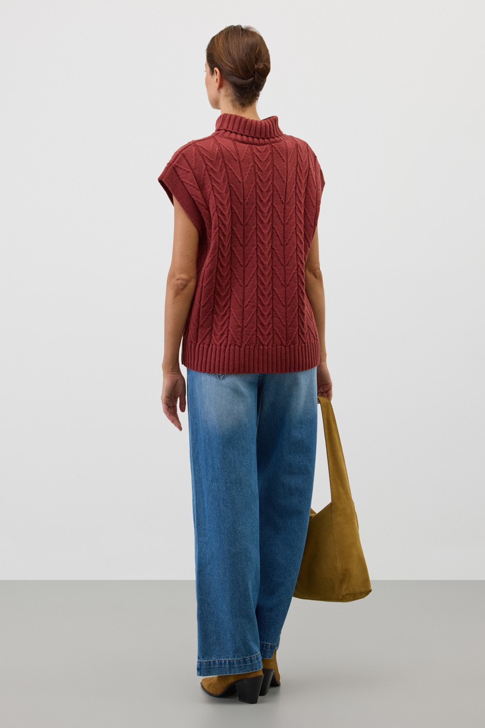 Жилеты женские для мам, артикул: ЕВ 30228/ш, цвет: коричневый, фото 6