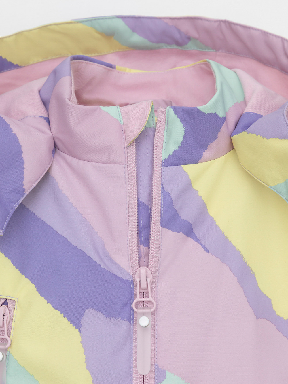 Комбинезоны утепленные для девочки, артикул: ВК 60088/н/17 Ал, цвет: мульти, фото 6