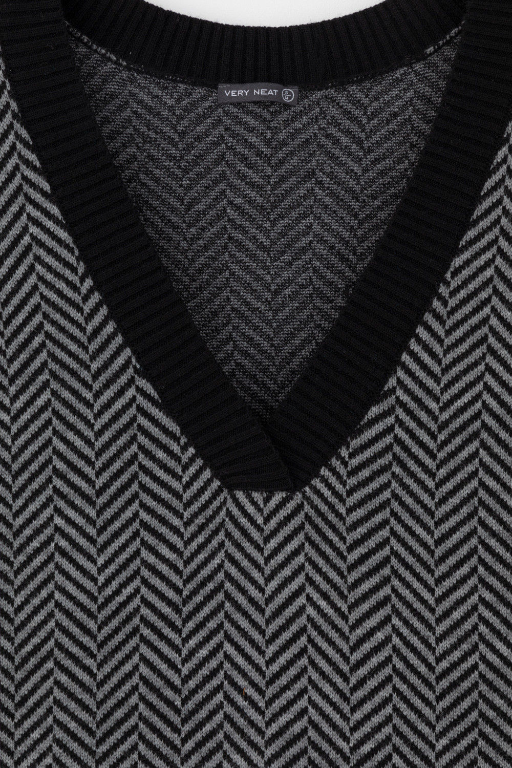 Жилеты женские для мам, артикул: ЕВ 30116/24ш, цвет: черный, фото 6