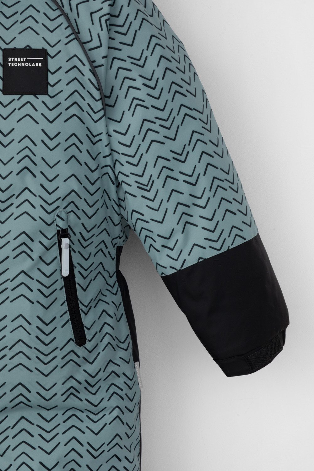 Комбинезоны утепленные для мальчика, артикул: ВК 60100/н/6 ГР, цвет: зеленый, фото 7