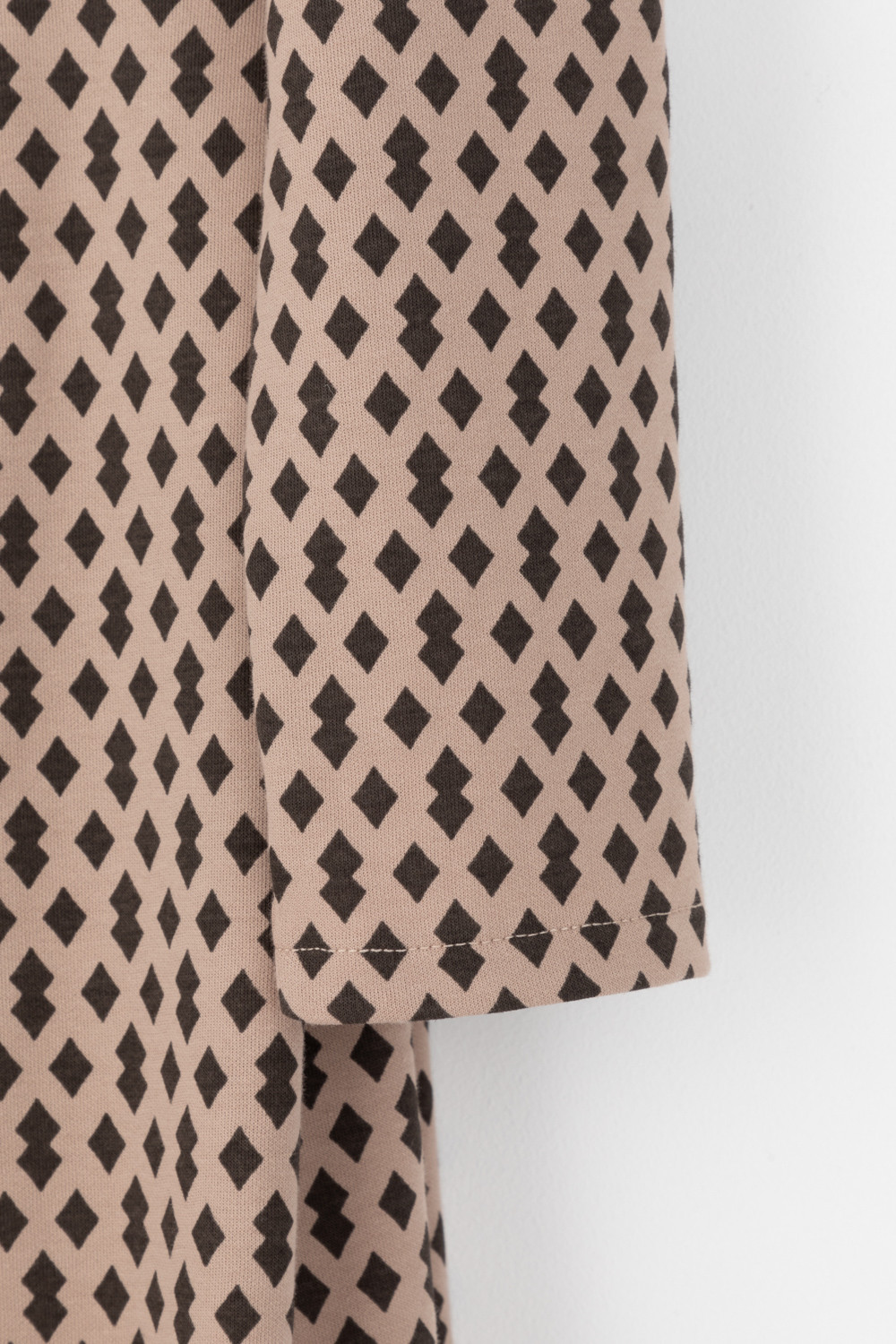 Платья женские для мам, артикул: ЕВТ 5055, цвет: бежевый, фото 7