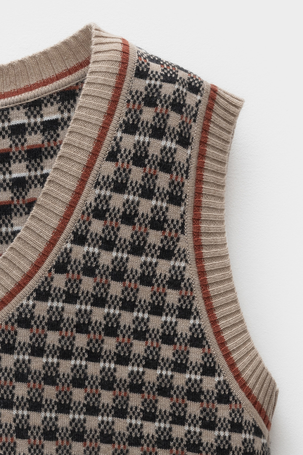 Жилеты женские для мам, артикул: ЕВ 30248/ш, цвет: бежевый, фото 7