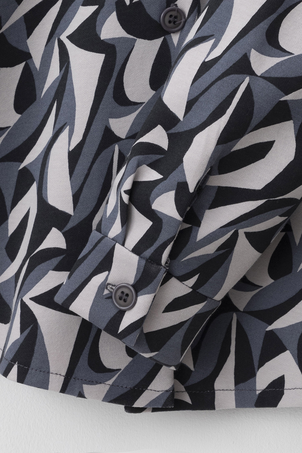 Блузы, рубашки женские для мам, артикул: ЕВТ 3245, цвет: светло-серый5, фото 8