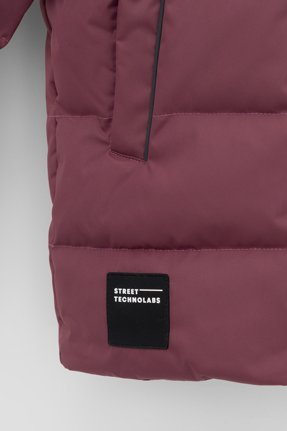 Пальто, плащи для мальчика, артикул: ВК 34070/2 УЗГ (122-158), цвет: бордовый, фото 8