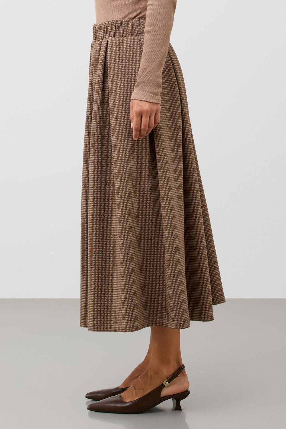 Юбки женские для мам, артикул: ЕВТ 7034, цвет: коричневый, фото 9