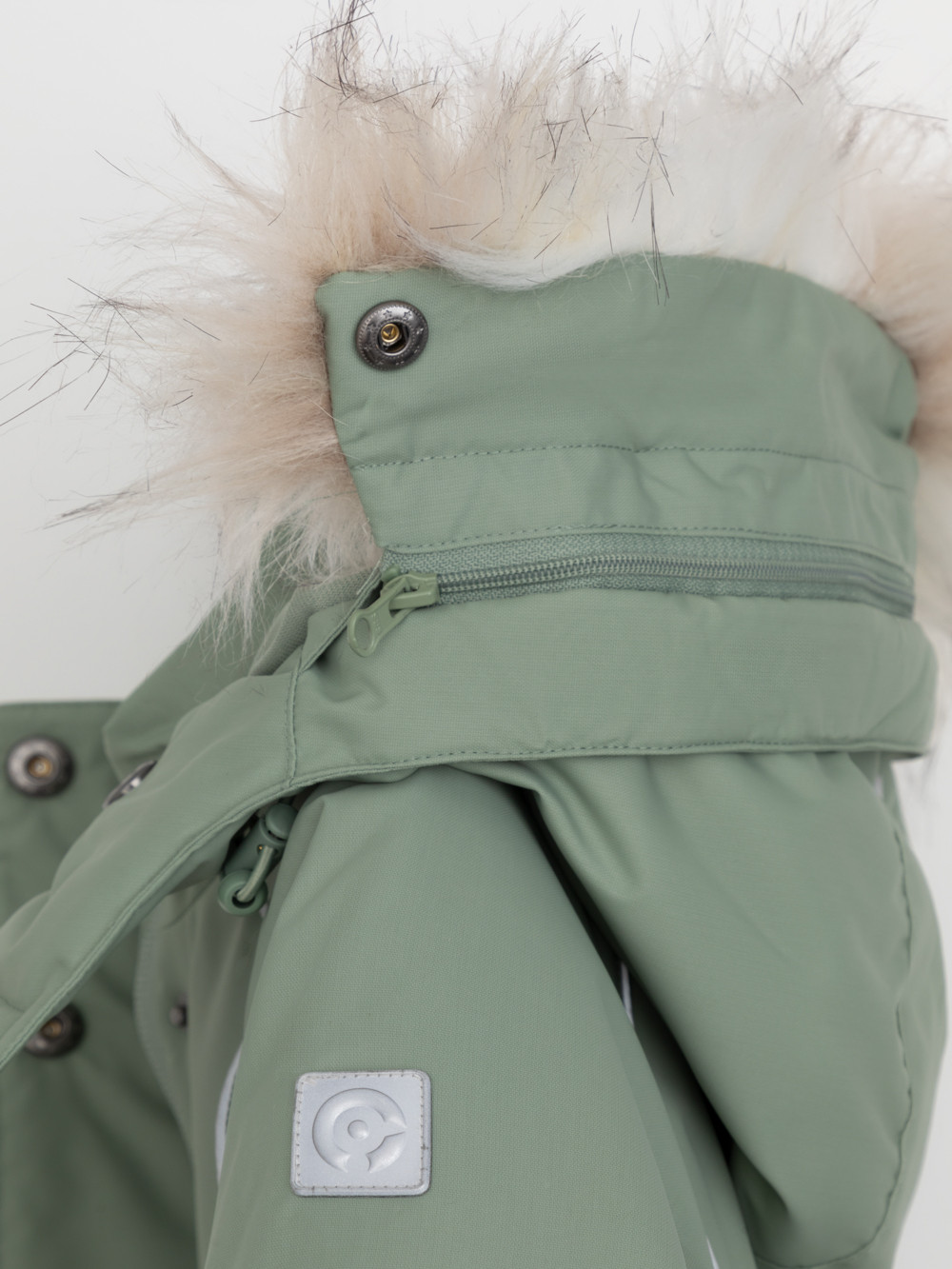 Комбинезоны утепленные для девочки, артикул: ВК 60102/9 ГР (128-158), цвет: зеленый, фото 9