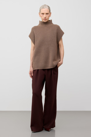 Жилеты женские для мам, артикул: ЕВ 30235/ш, цвет: коричневый